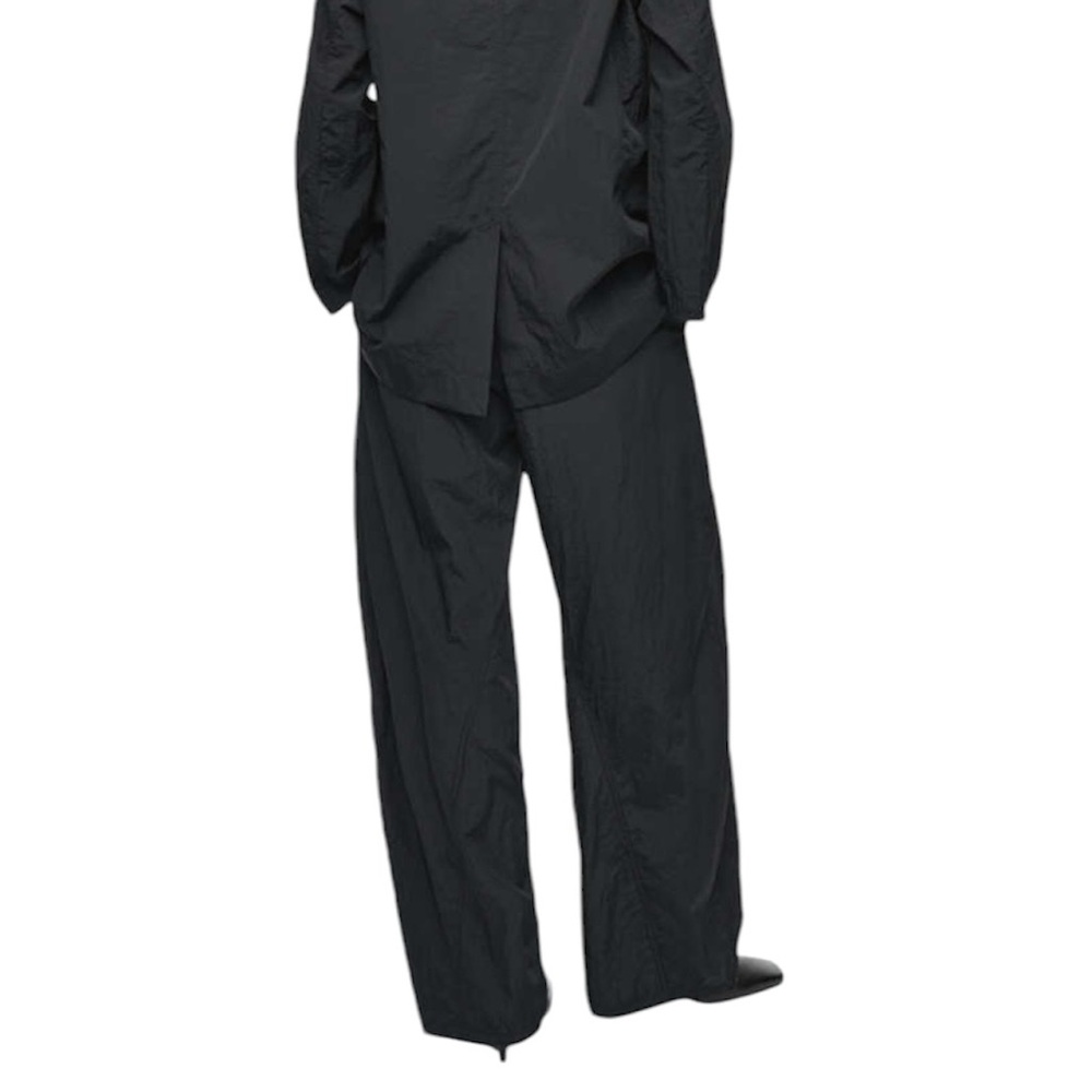 💥SOLD💥NWT COS Barrel Leg Nylon Pants - Picture 6 of 8